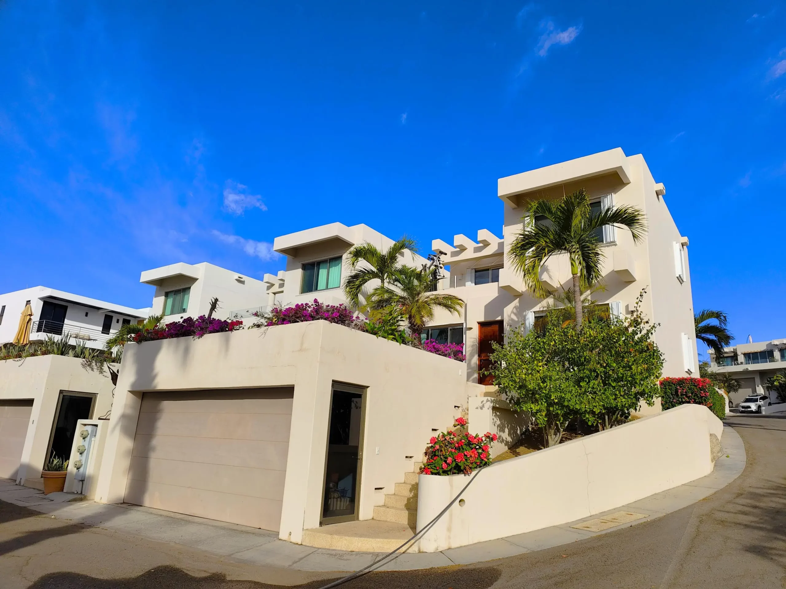 Estate Investment in Cabo Homes