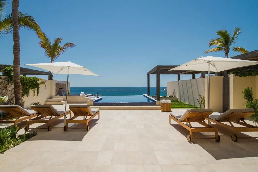 Global buyers exploring smart property investments in Cabo San Lucas lifestyle communities