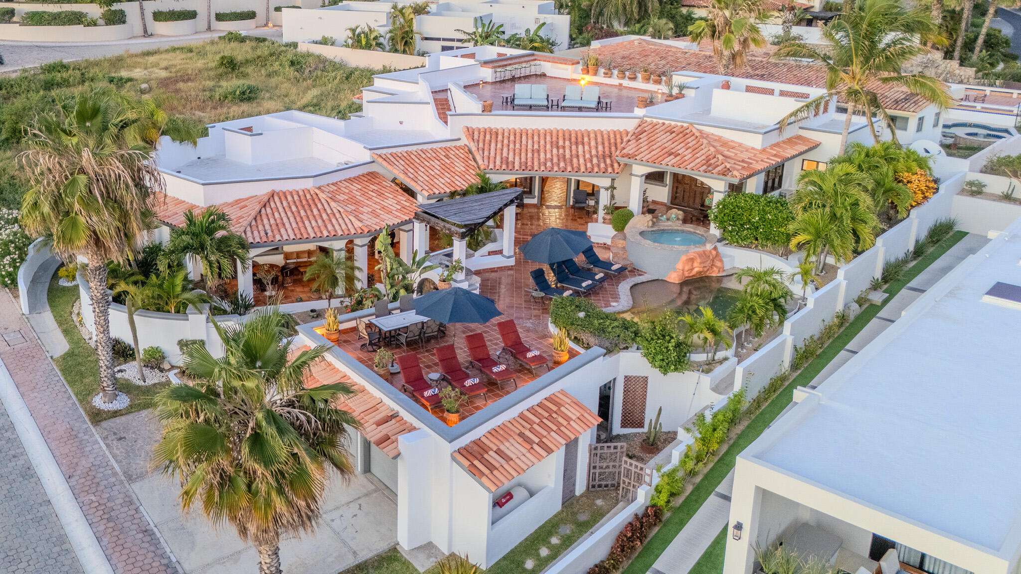 18 Santa Carmela, Cabo Corridor, BS