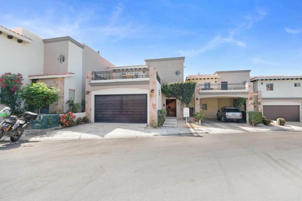 Los Cabos Vista Vela Spacious 3-bedroom, 3.5-bathroom home located just behind Soriana El Tezal. Offered unfurnished, this property features a private rooftop with ocean – #19 Ventanas Del Mar, Cabo Corridor, BS