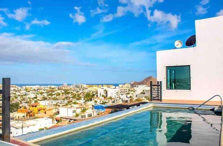 Los Cabos Marina Sol This beautiful 1737 square foot, 2-bedroom penthouse condo with vaulted ceilings, has been furnished with a Mexican style, it has a large wrap around spacious patio with a beautiful – 1921 octubre, Cabo San Lucas, BS