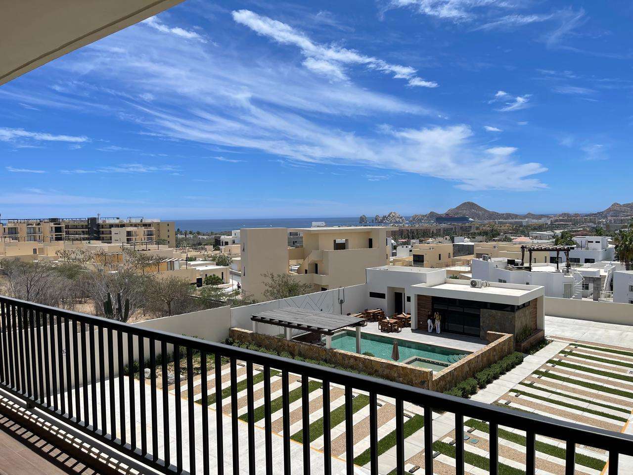 3rd floor Ocean view, Cabo Corridor, BS