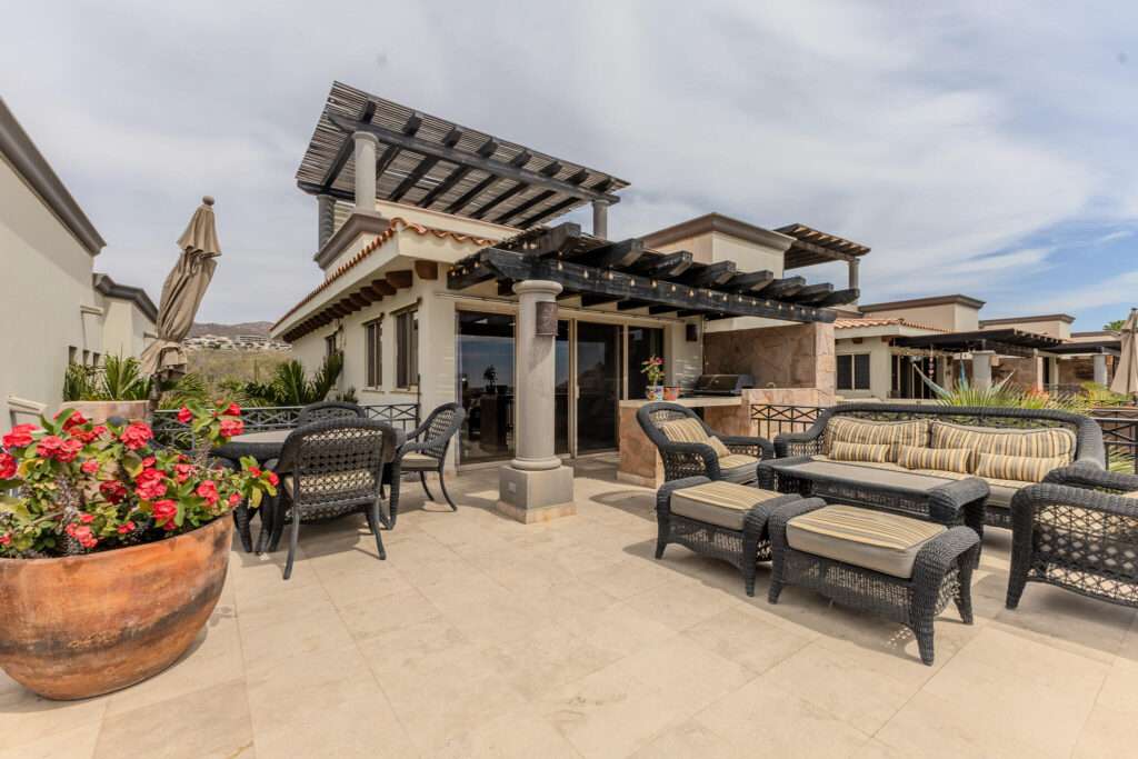 Los Cabos Cabo Bello Located within the gated community of Cabo Bello, this 4 bedroom, 3 bathroom home offers comfort, security, and an exceptional coastal lifestyle. The open floor plan provides a seamless flow between living, dining, and kitchen areas.Enjoy three spacious terraces and a large backyard, ideal for relaxing outdoors or creating your own private oasis.Residents of Cabo Bello benefit from 24/7 security and exclusive beach access to a tranquil cove, only 400m from the house. – 55 Los Cangrejos y Las Conchas, Cabo Corridor, BS