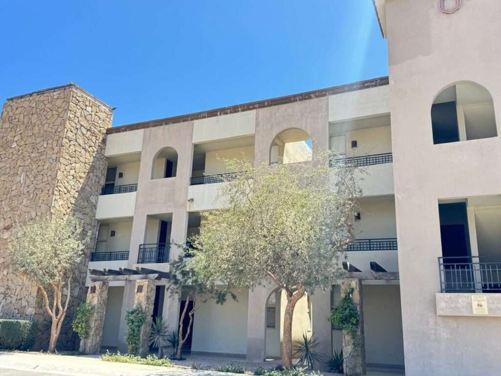 Albatros, Cabo Corridor, BS | Los Cabos For Sale