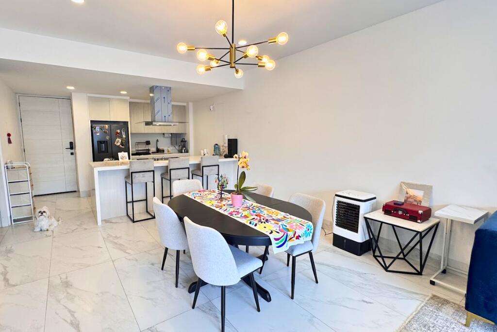 Los Cabos Amaterra This is an amazing opportunity to own a condo in Cabo San Lucas in one of the most developed areas, El Tezal oceanside. This is not just a condo, it's home. Take advantage of this property offered furnished and ready to move-in.Walking distance to public beach and only 5 minutes away to downtown.Easy to show! – Amaterra II, Cabo Corridor, Cabo Corridor, BS