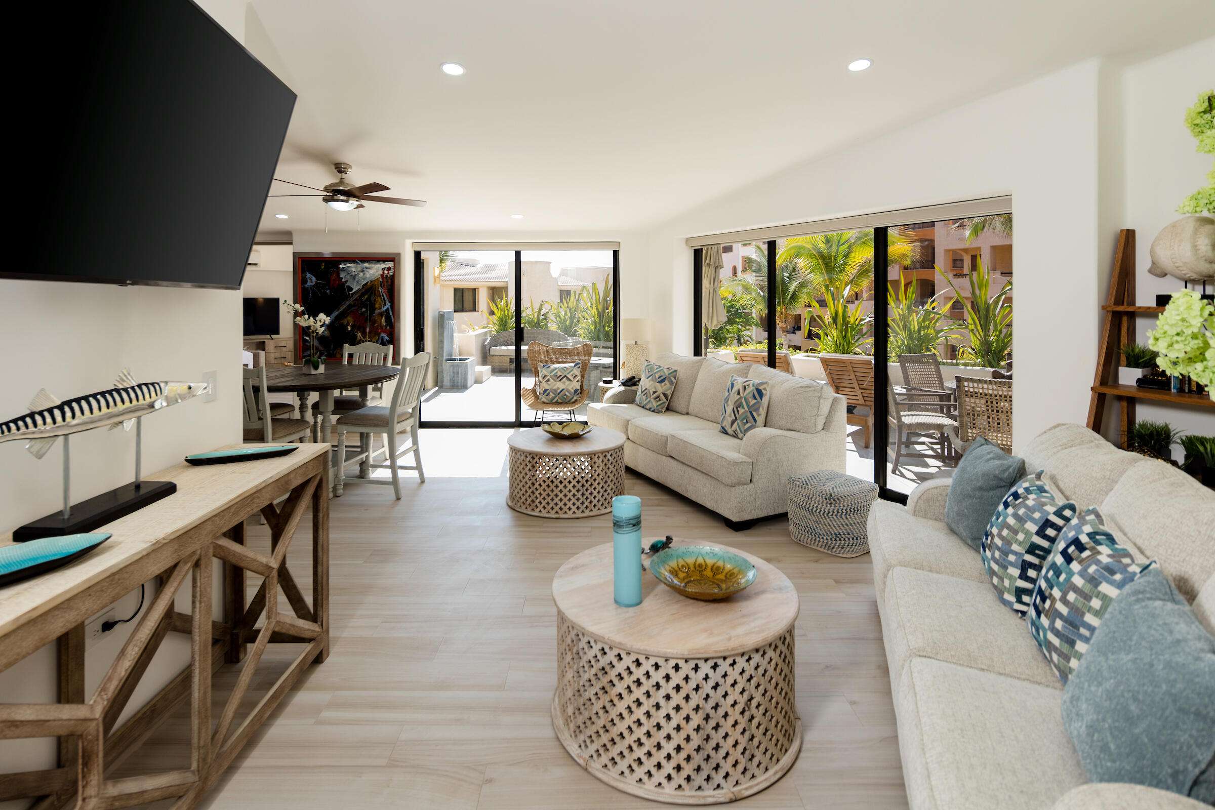 Los Cabos Terrasol Welcome to Terrasol, where many believe this beachfront property is like no other in all of Los Cabos!! This gorgeous, 3-bedroom, 3-bathroom unit #160A has been completely remodeled. It is centrally located an only 5-minutes walking distance to the famous Cabo San Lucas Marina. for sale