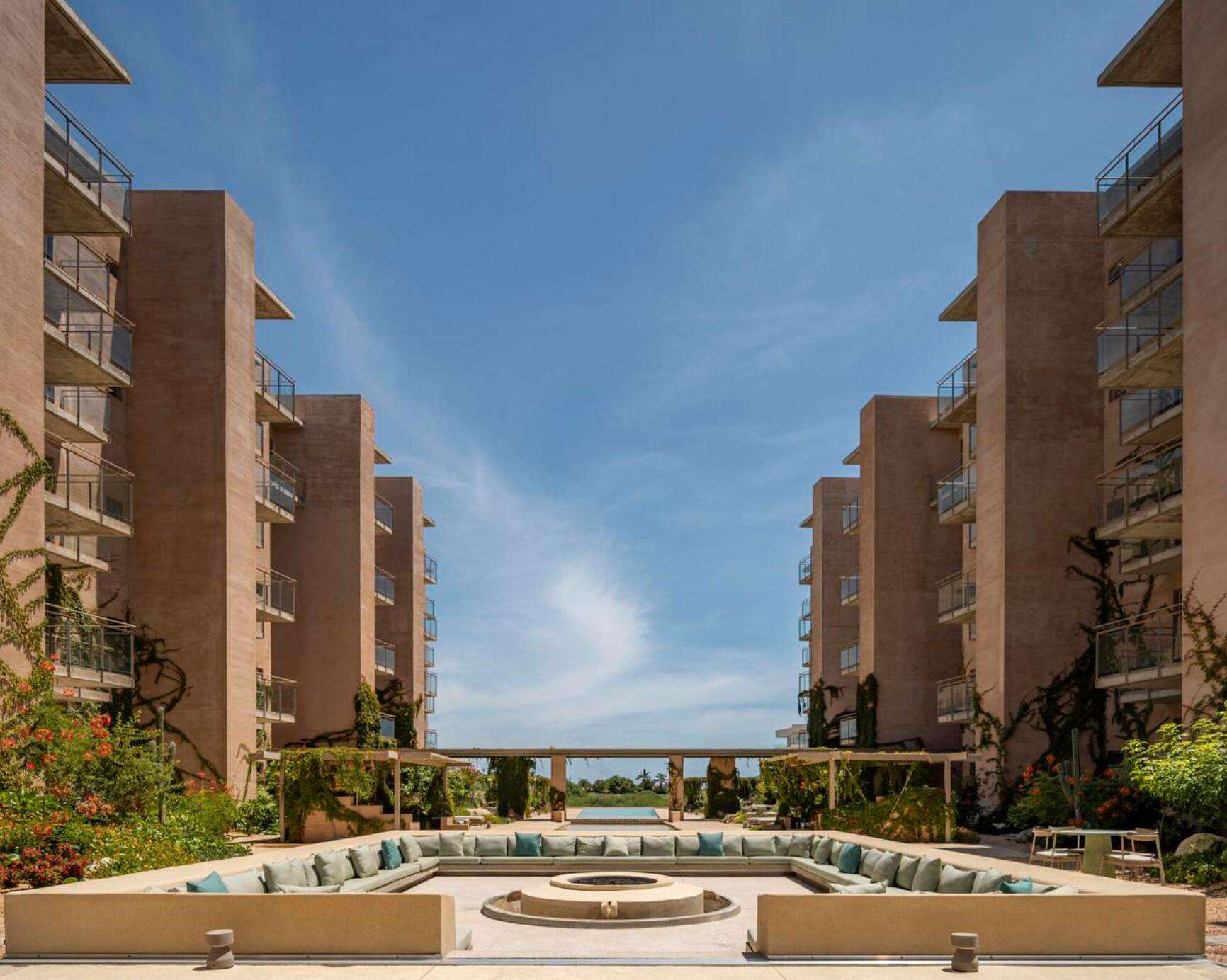 Los Cabos Las Arenas – Calle Acceso al Hotel RIU, Cabo Corridor, BS