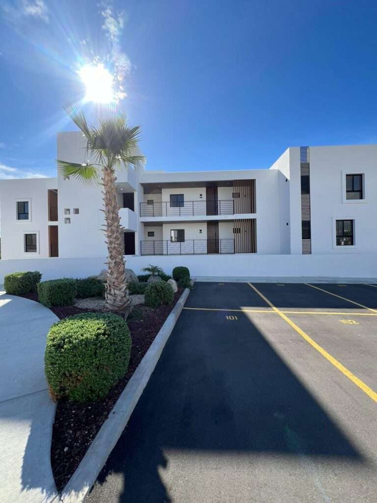 Los Cabos Mistiq Los Cabos 3-Bedroom Residence with Iconic Arch – calle Isla Natividad, Cabo Corridor, BS
