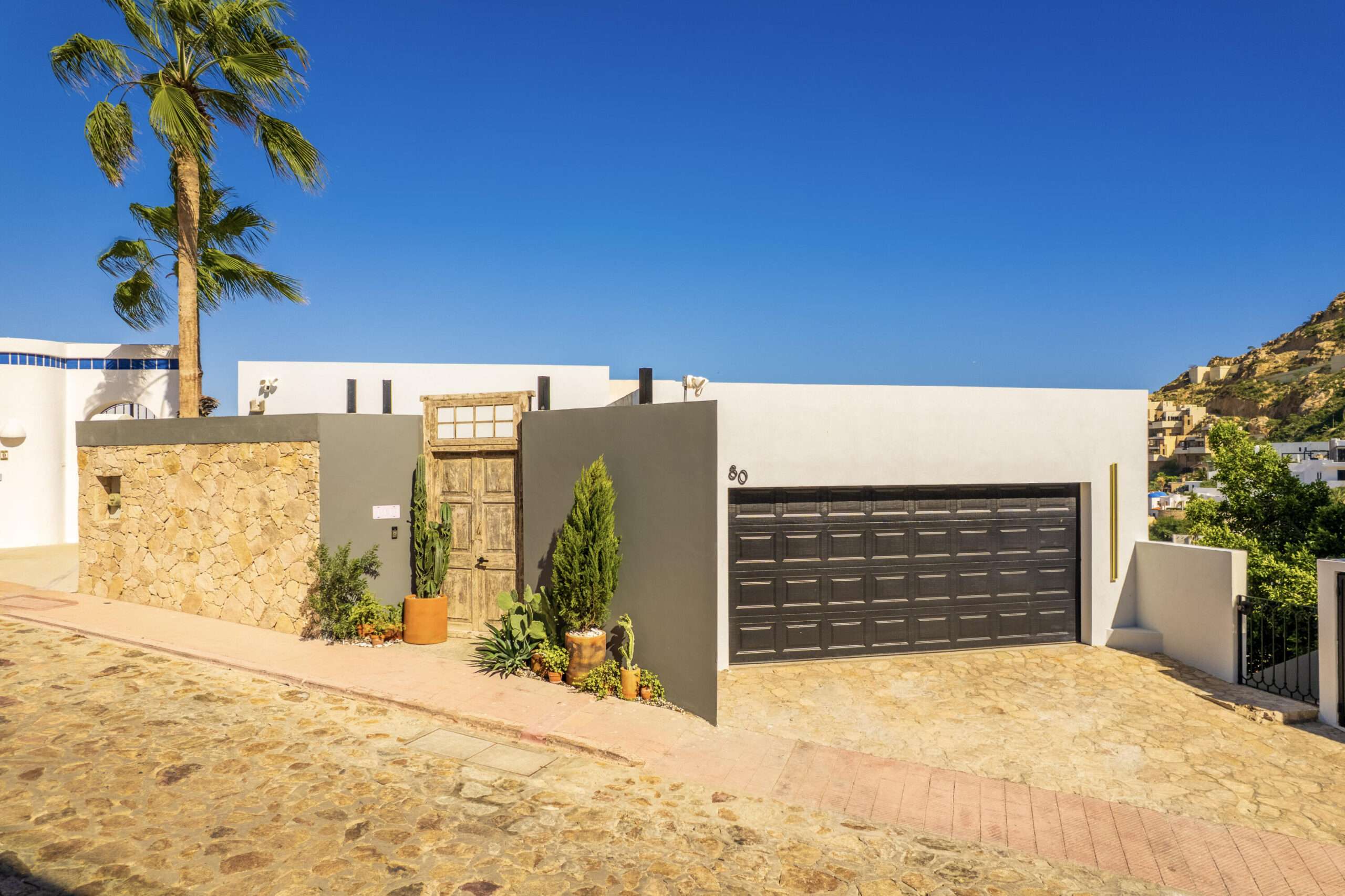 Los Cabos Pedregal Csl This brand-new home in Pedregal offers stunning Pacific Ocean for sale