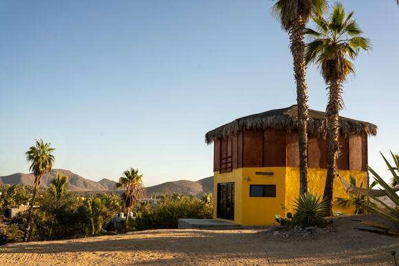 Los Cabos Cerritos Rare opportunity just minutes from Cerritos Beach! This charming Hacienda-style home sits in a fully walled compound with two vehicle gates, side access, and a garage, with ample room to expand. Enjoy a solar-heated pool, hot tub, expansive patios, and gorgeous mature landscaping that creates a private oasis. Incredible ocean and mountain – Casa Cynthia, Pacific, Pacific, BS