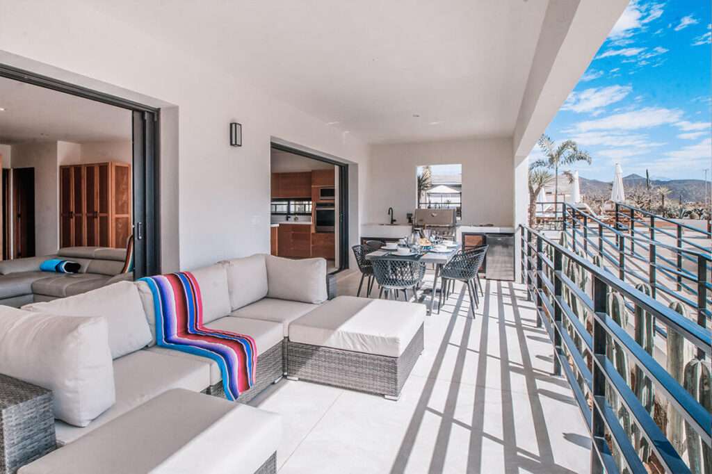Los Cabos Surfside Residences This beautifully maintained home is nestled within landscaped gardens in a secure and exclusive complex. Designed with functionality and comfort in mind, the layout includes two generously sized bedrooms, two stylish bathrooms, a study nook, a contemporary kitchen fitted with high-quality appliances, and a spacious living and dining area.The open-plan interior flows seamlessly onto a large, private covered terrace—perfect for enjoying the stunning – CERRITOS SURF RESIDENCES, Pacific, Pacific, BS