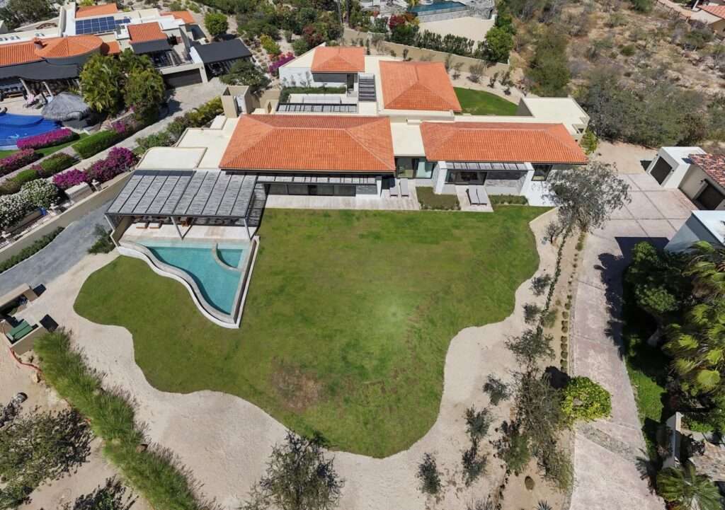 Los Cabos Pescadero Casa Vista al Mar sits on a hillside with wide open – Fundadores 209, San Jose del Cabo, BS