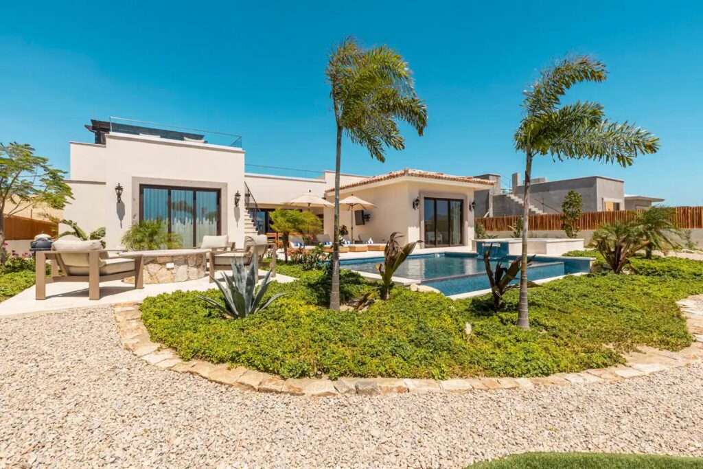 Los Cabos Rancho Paraiso Welcome to this 5-bedroom just completed house with a modern, open floor plan that boasts ocean – Los Colinas (Casas) #4, Pacific, BS