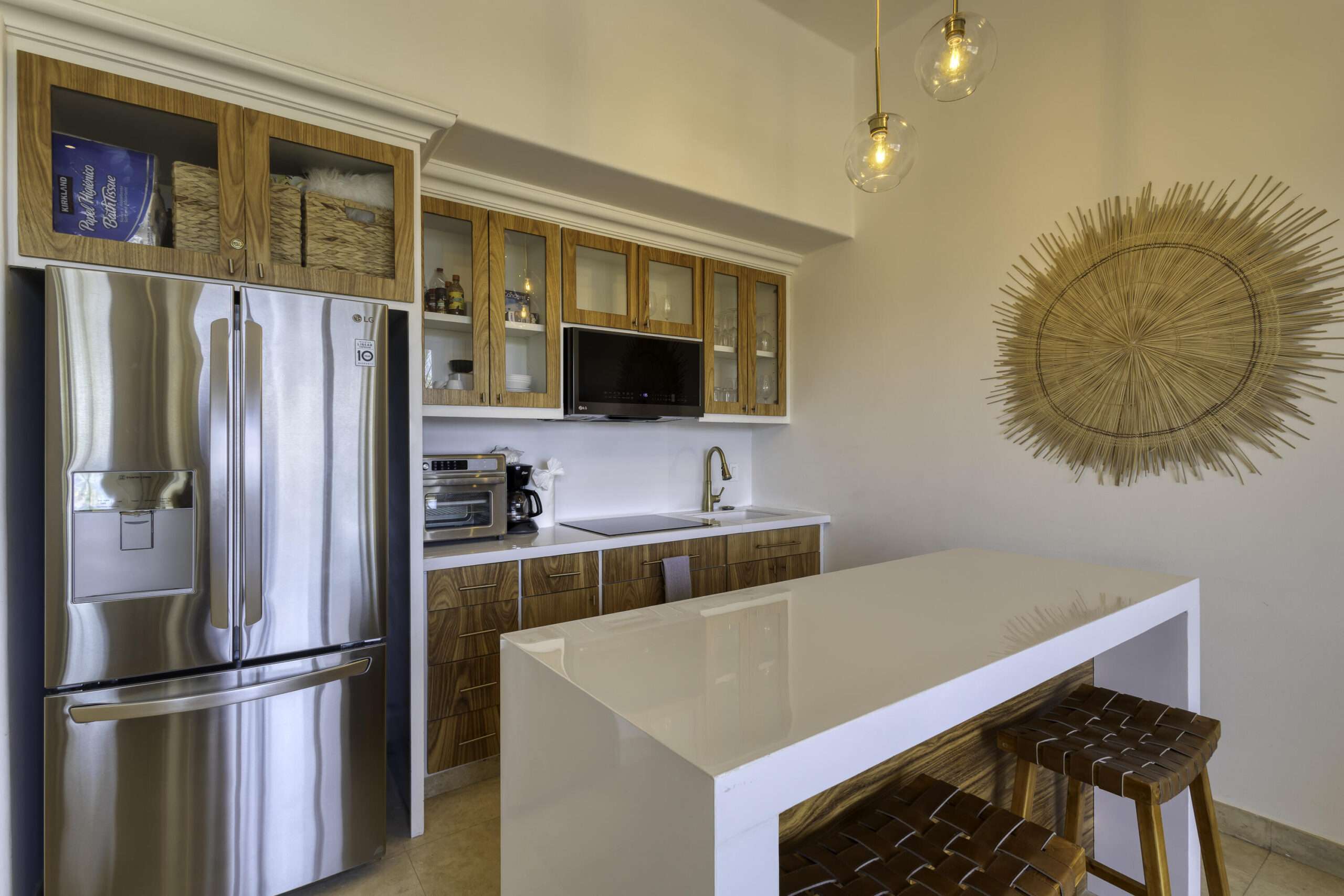 Los Cabos Misiones Del Cabo WARM and DREAMY is how this mindfully designed Oceanside Suite has been described by many. Purposely designed for those who like Spas or the good life this size. One of THE BEST LOCATIONS and – Misiones Del Cabo, Cabo Corridor, BS