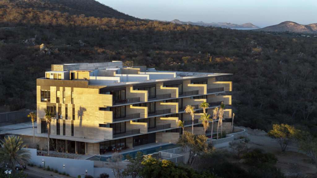 Los Cabos Cabo Costa Discover this stunning 2-bedroom condo with a private dipping pool on the same level, ideally situated in the heart of Cabo San Lucas, El Tezal. This exceptional residence is designed for those who seek both elegance and exclusivity. Nestled within Cabo Costa community. This unit features two expansive en-suite bedrooms, refined interiors with sophisticated neutral tones, and a seamless blend of luxury and comfort. Residents enjoy access to amenities, including a Clubhouse, Infinity Pool, Fitness Area, sun-soaked Sundeck, convenient Pool Bar, and a delightful Snack Bar. Don't miss the opportunity to own this extraordinary property--contact me today for more details! – Or Boutique Residences, Cabo Corridor, Cabo Corridor, BS
