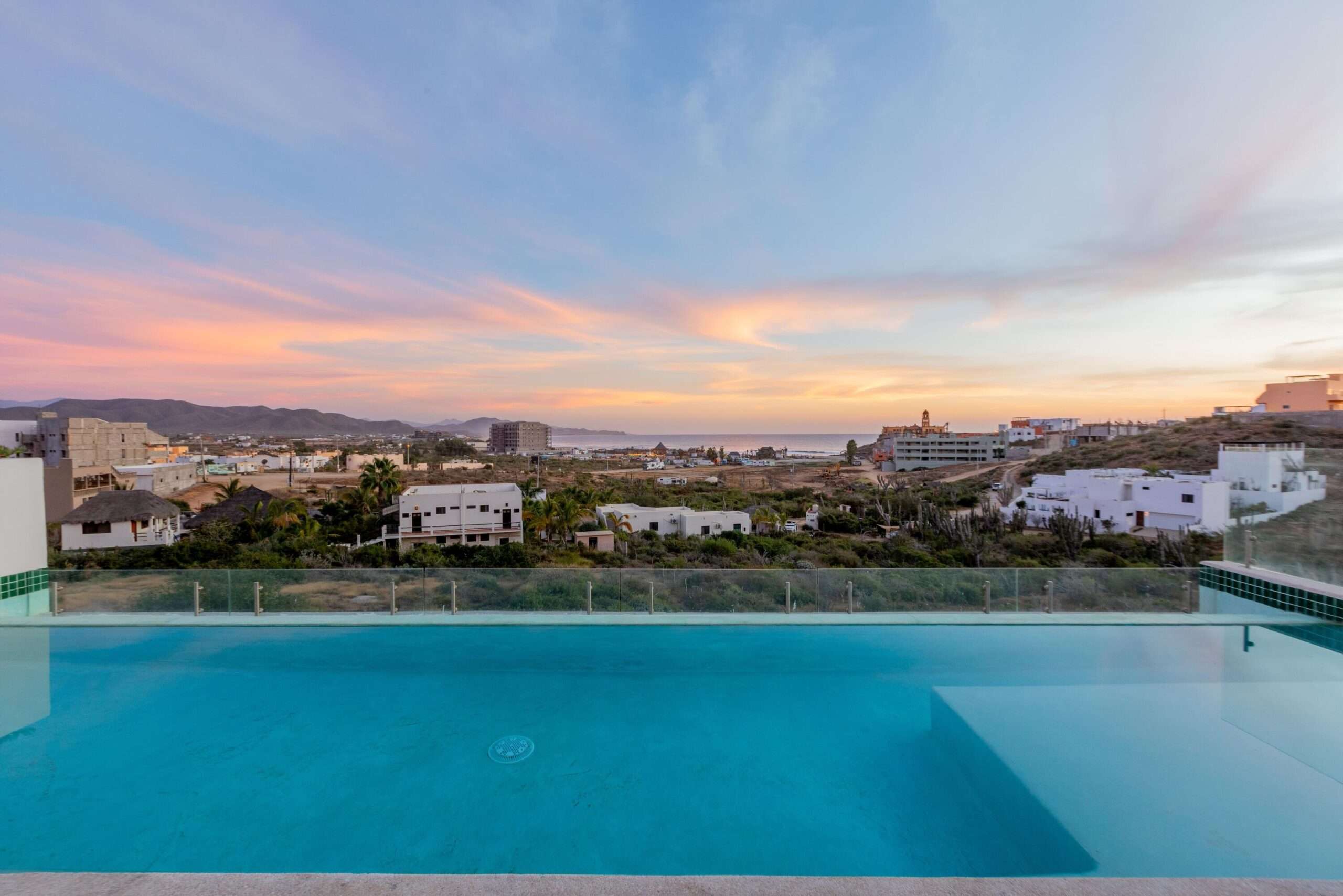 Los Cabos Surfside Residences Welcome to Casa Paraiso, Fantastic Designer Penthouse with an unbeatable for sale