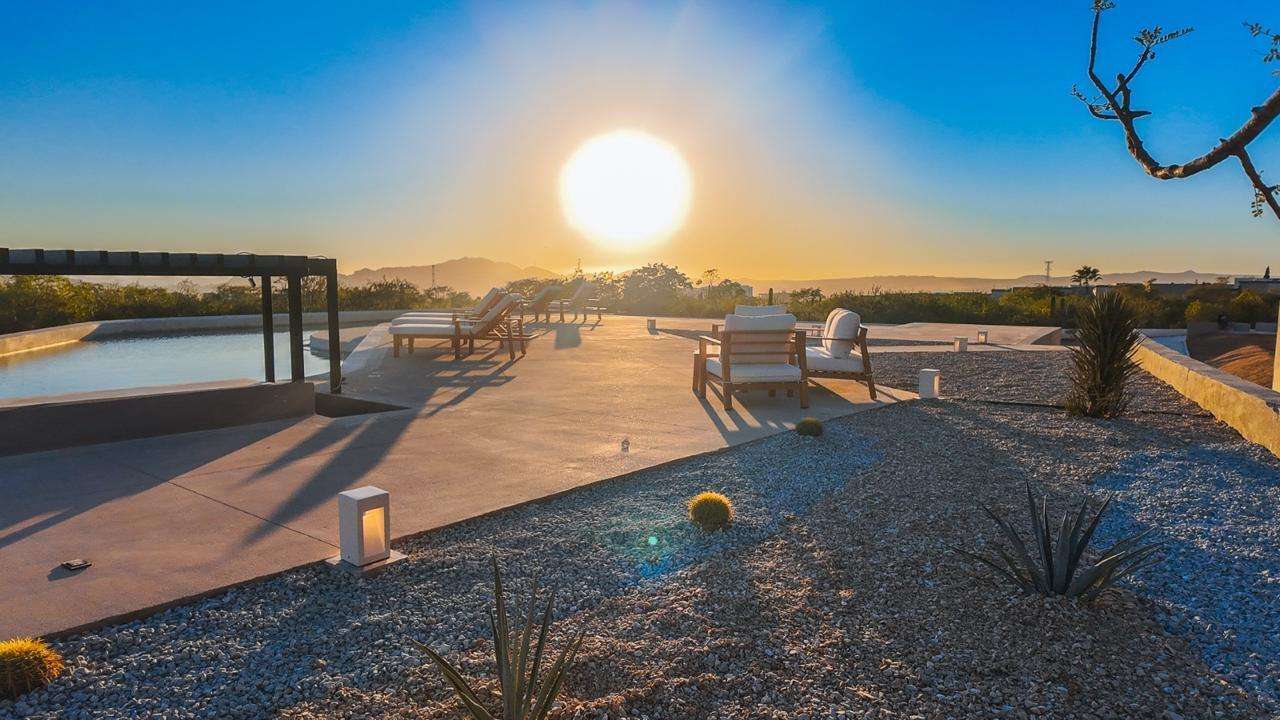 SN W/ Splash pool, Cabo Corridor, BS