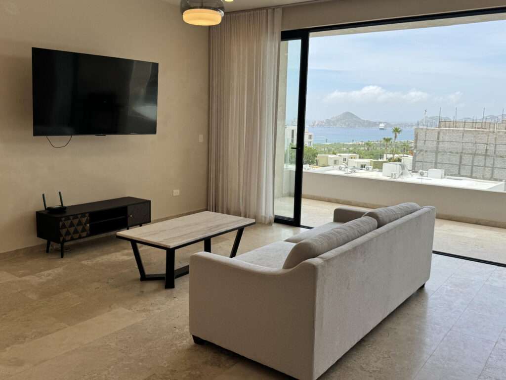 Los Cabos Kaikoura KAIKOURABoutique CONDOS Designed for Lifestyle & Rental Income Located in the rapidly growing community of El Tezal in Cabo San Lucas, KAIKOURA is a private collection of only six exclusive residences designed for buyers seeking a modern second home with strong vacation rental potential. Unlike many developments currently offered in pre-construction, KAIKOURA is a completed residential project, offering buyers the confidence of acquiring a tangible property ready for delivery, furnishing, and immediate operation. Final finishing touches underway. With Spacious three-bedroom layouts, contemporary architecture, rooftop amenities, pool, lounge areas, and high-end finishes, KAIKOURA delivers a boutique ownership experience in one of Cabo's most dynamic real estate markets. – Vistas del Tezal 406, Cabo Corridor, Cabo Corridor, BS