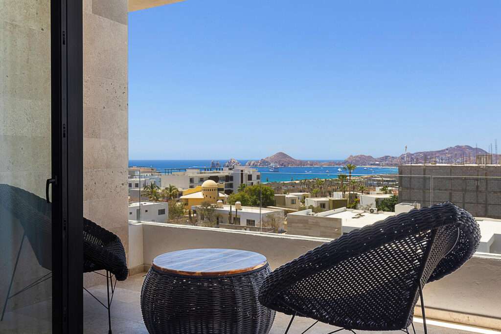 Los Cabos Cabo Costa LAST UNITS! A stunning four-bedroom PENTHOUSE Villa in Cabo San Lucas, with A HUGE! deck and – Vistas del Tezal, Cabo Corridor, BS
