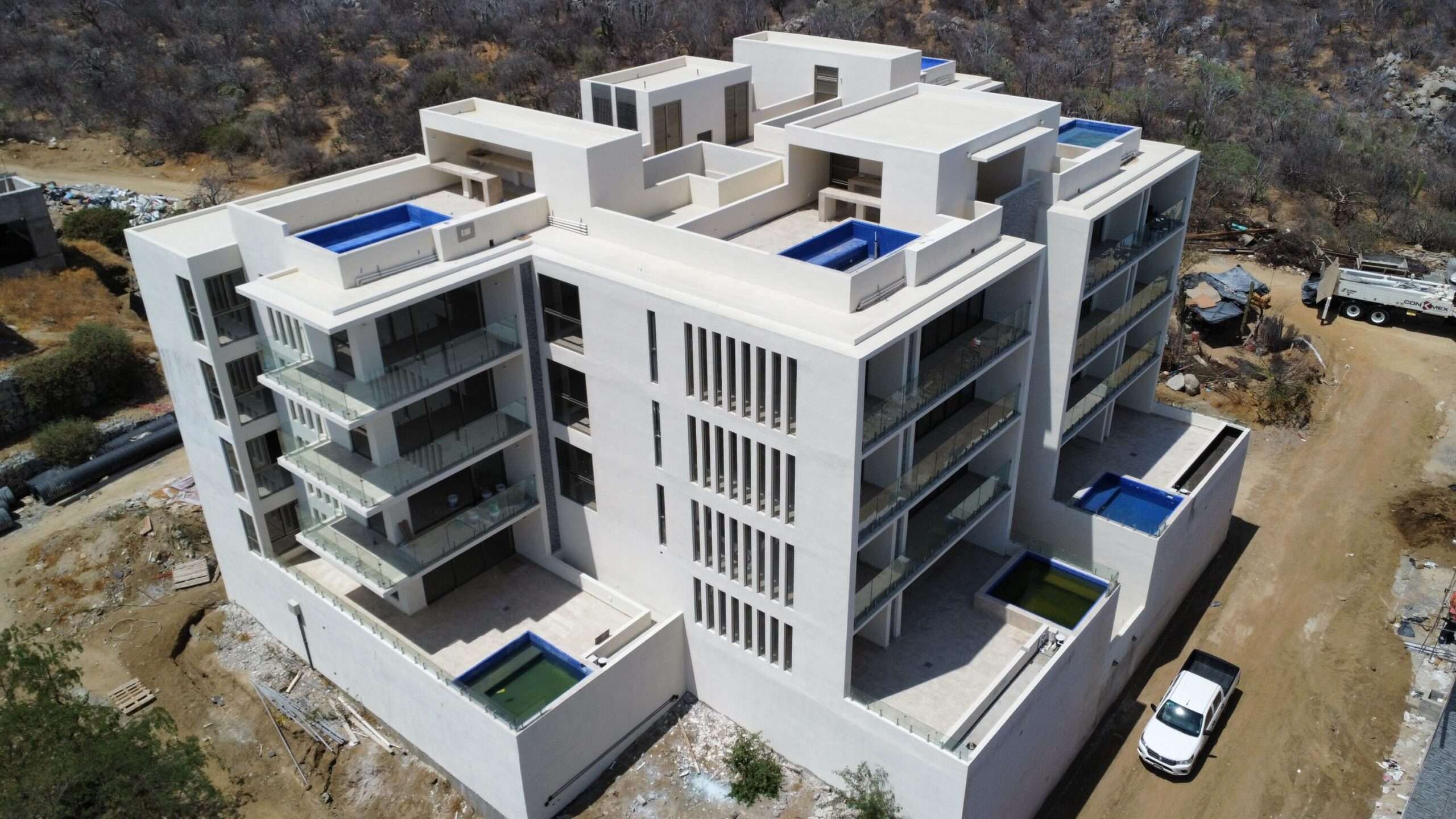 Los Cabos Cabo Costa Discover this stunning 2-bedroom condo on the Marea tower, ideally situated in the heart of Cabo San Lucas, El Tezal. This exceptional residence is designed for those who seek both elegance and exclusivity. Nestled within Cabo Costa community. This unit features two expansive en-suite bedrooms, refined interiors with sophisticated neutral tones, and a seamless blend of luxury and comfort. Residents enjoy access to amenities, including a Clubhouse, Infinity Pool, Fitness Area, sun-soaked Sundeck, convenient Pool Bar, and a delightful Snack Bar. Don't miss the opportunity to own this extraordinary property--contact me today for more details! – M-PH, Cabo San Lucas, BS
